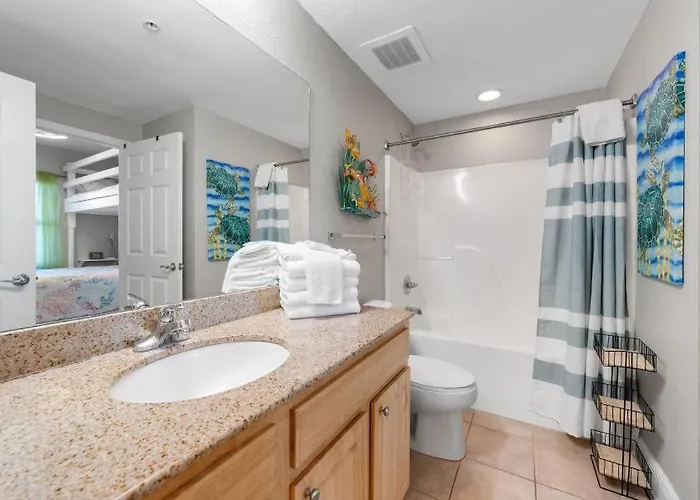 Apartment Crystal Tower 1308 By Youngs Suncoast